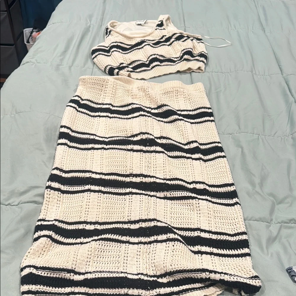 Striped Knit Skirt Set - Black and White - Picture 2 of 5